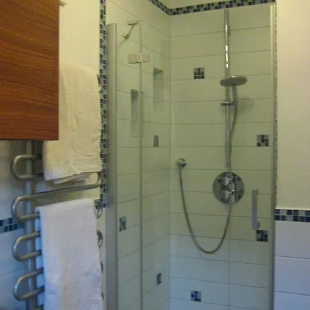 Ronacher Lägenhet *